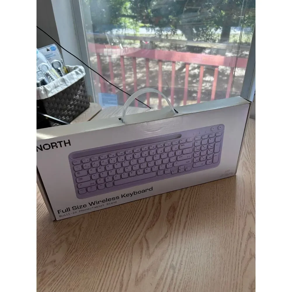 New North Full Size Lavender Wireless Keyboard with Built-in Phone/Tablet Stand